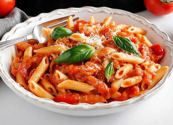 Simple Penne Pomodoro